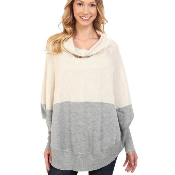 Smartwool Nokoni Colorblock poncho/sweater cowl neck in Natural & Silver size S - Picture 13 of 13
